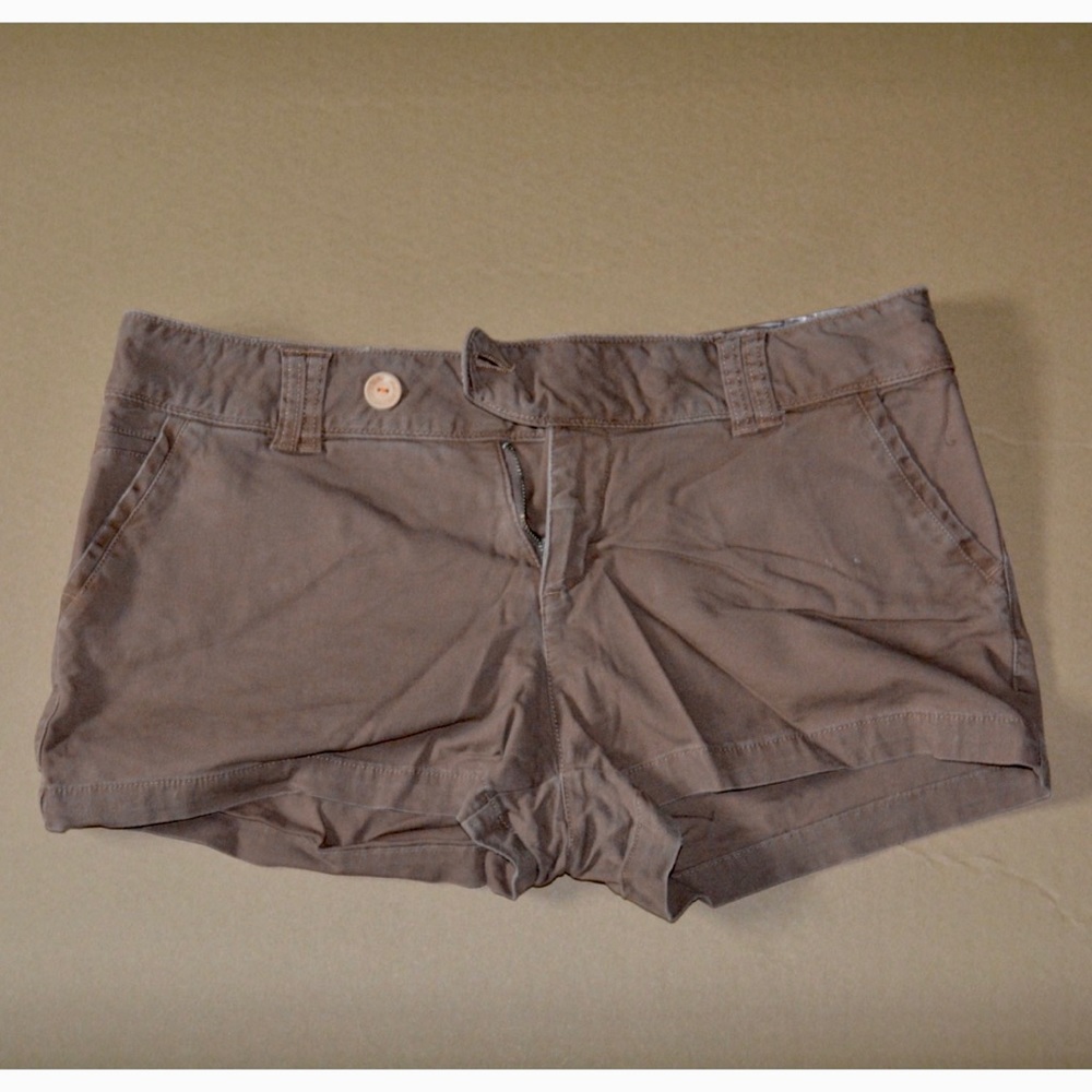 Brown shorts